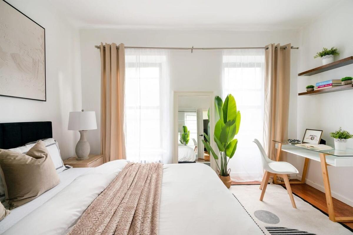 454-3e Prime Location 1br Newly Furnished Apartamento